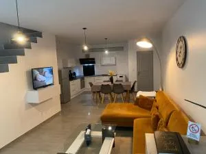 Le Cristallin gîte plein coeur de Chablis - Villy