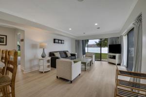 Deer Lake Villa Bldg. #4