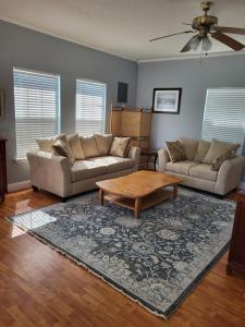 Old Biloxi Rest, Relax and Enjoy the Beach