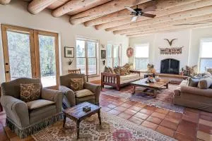 Pueblo de Canoncito - San Cristobal