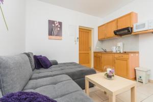 Apartment in Crikvenica with sea view, terrace, air conditioning, WiFi 3492-5 