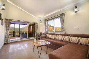 Zomak Villa 3BHK in Lonavala with pvt pool By Bungalows In Lonavala