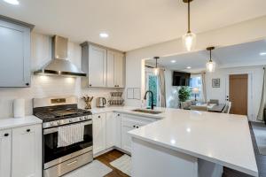 Deck, Yard and Game Room Fun-Filled Redmond Home