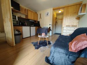 Appartements Coup de coeur - Appartement 4 personnes avec chambre separee et belle vue sur la montagne : photos des chambres