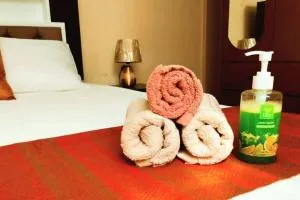 Apart Florencia, piscina en el verano! incluye parking y vigilancia 24 horas! - La Boca del Río