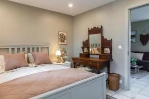 Old Charm Apartment - Keflavík Downtown - 凯夫拉维克