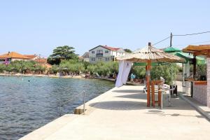 Apartments by the sea Bibinje, Zadar - 5780 