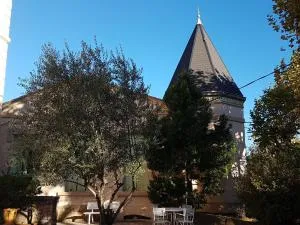 Studio lumineux avec balcon à 50m des Thermes - Animaux acceptés, Wifi, options confort disponibles - FR-1-451-176 - Combes