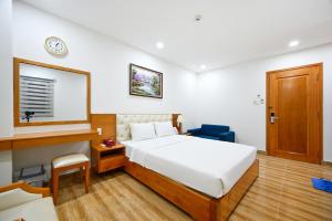 Phòng Đôi Cao Cấp (Superior Double Room)