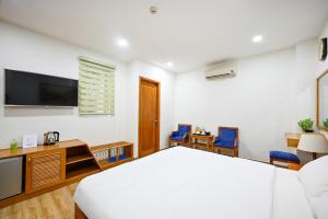 Phòng Deluxe Giường Đôi có Bồn tắm (Deluxe Double Room with Bathtub)
