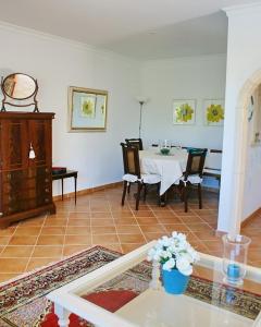 Ground Floor Villa with Private Entrance and Shared Pool