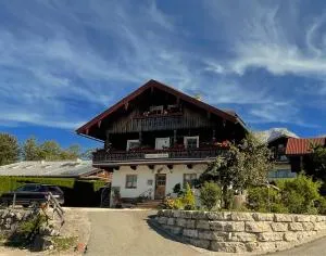 Ferienwohnung Lindenhügl - Oberschönau Eins