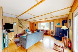 Cobb Nob Compound - Bernard