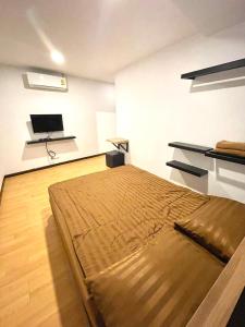 Inn Trog And Inn Soi