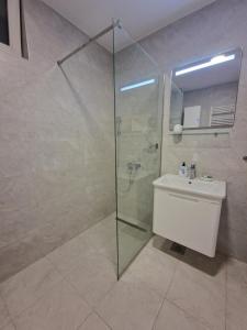 Heart of the City - 75sqm - FREE PARKING