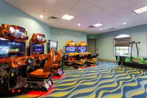 Six-Bedroom House room in Kids Will Loved Stay Bloomsbury Water Resort