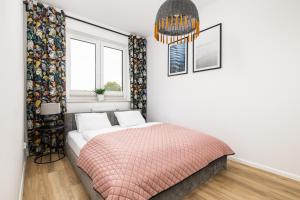 Modern Apartments Łużycka by Noclegi Renters