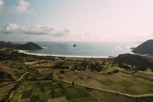 Disini Lombok ECO Sky House with Sea view