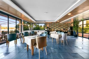 Hotels Hotel Le Pavillon Bleu : photos des chambres