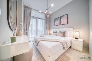 Special Deal Scenic 1BR Close to Burj Khalifa by Deluxe Holiday Homes