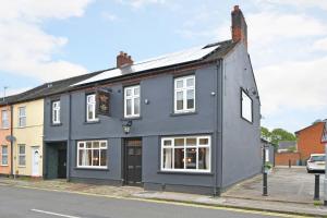 The Masons Arms