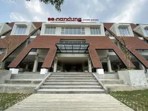 Se.nandung Living and Space - 布罗莫