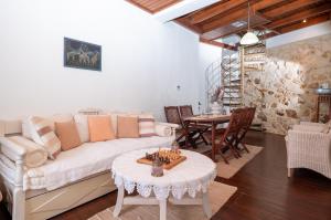 Ornus Traditional House