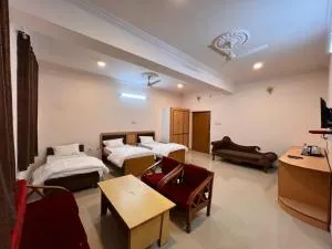 The Patel Stadium Hotel 1 Km from Bus Stand and 2 Km from Railway station - Rūpnagar