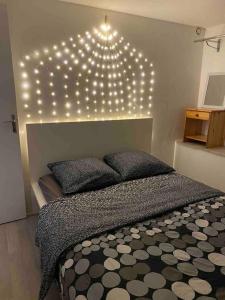 Appartements Paris in 10 min, Cosy apartment with a courtyard : photos des chambres