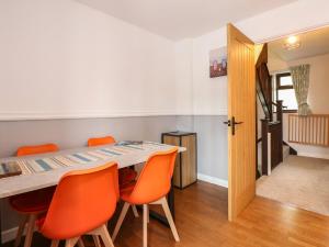 Harveys Holiday House