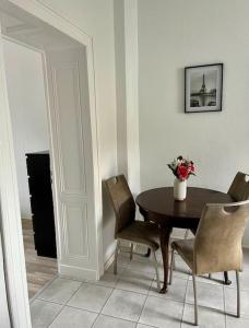 Frisch renovierte Altbau Whg