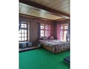 Hotel Himalaya Retreat, Bokta, HP - Gondla