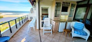 Cicada 5 - 8 Sleeper - Overlooking Ramsgate Lagoon!