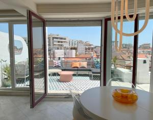 Groovy Caparica Gem with Large Sunny Terrace