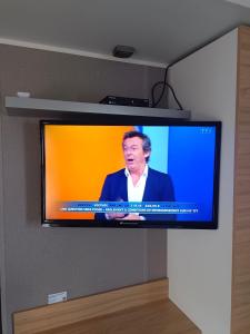 Mobil home climatisé chez Mickaël et Laëtitia