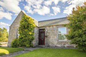 Douglas Cottage - Seasgair Lodges