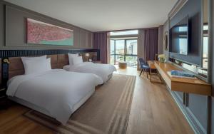 Luxury Twin Room with Bosphorus View room in Sofitel Istanbul Taksim