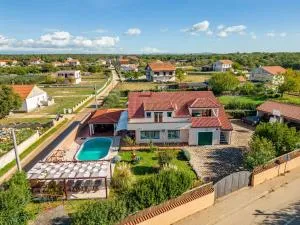 Villa Marijana ZadarVillas - Gorica