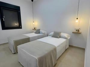 Casa con Piscina y Fibra Óptica solo familias y parejas