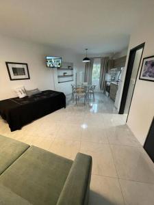 Departamento en complejo familiar con pileta