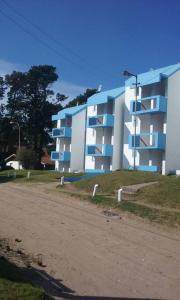 Departamento en complejo familiar con pileta