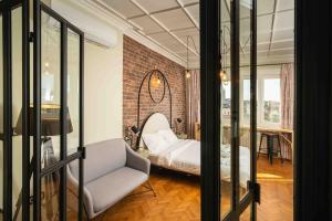 Heart of the City Center Lux Apartment with View