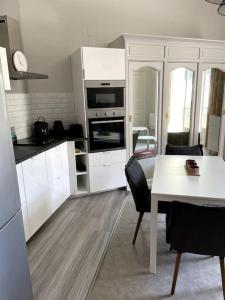 Appartements 101 Pyrenees Palace Appartement : photos des chambres