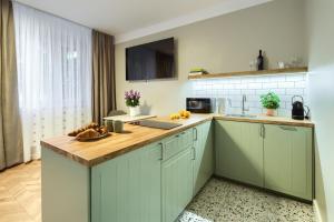 New! Modern Studio in Mokotów - near City Centre SGH Metro Tram by APARTEL