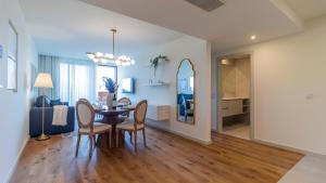 Casa do Sol by LovelyStay