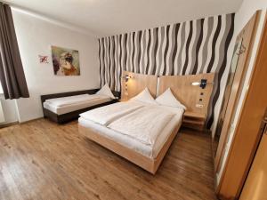 Standard Triple Room room in Center Hotel Essen