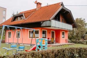 Two-Bedroom Apartment with Balcony - A room in Ferienhäuser Inge und Seeblick