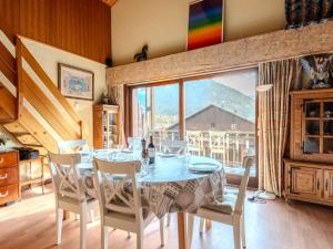 Duplex confortable 6 pers avec balcon à Morzine - FR-1-754-63