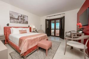 Deluxe Queen Room room in Hotel El Convento