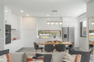 Vila Chu by An Island Apart